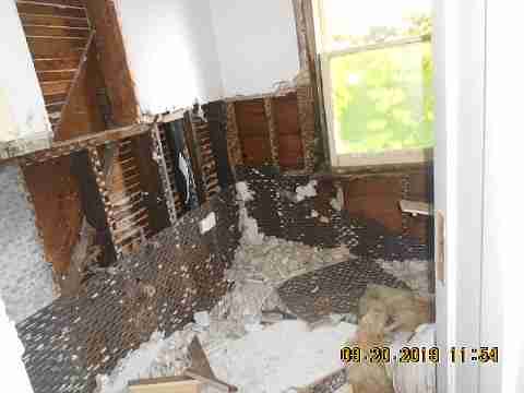 3303 Lawrence (17)_m.jpg